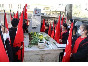 Şehit Kaymakam Saim Bey kabri başında anıldı