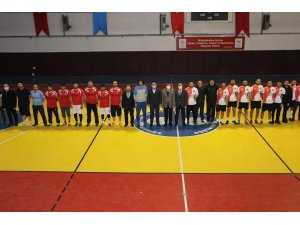 Eğirdir’de futsal heyecanı başladı