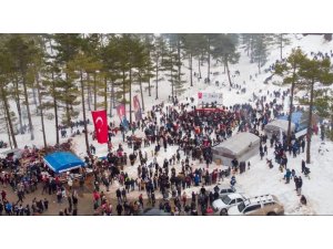 Aladağ Kardan Adam Şenliği renkli görüntülere sahne oldu