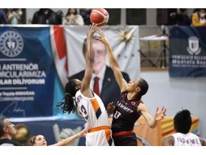 Çukurova Basketbol çeyrek finalde