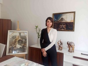 Kristal taşlardan tablo