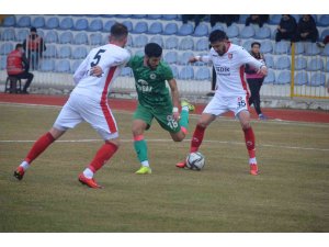 TFF 2. Lig: Isparta 32 Spor: 2- Uşakspor: 1