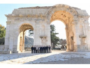 Anavarza’nın tarihinin sanılandan çok daha eski olduğu ortaya çıktı