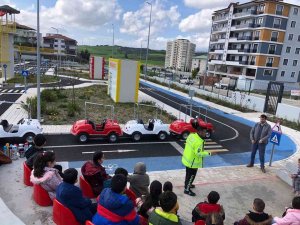 Hatay’da öğrencilere "Temel Trafik Güvenliği" eğitimi