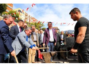 Türk’ün bayramı Nevruz Alanya’da coşkuyla kutlandı