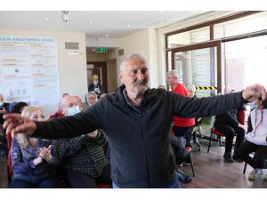 Mavi Ev Alzheimer Merkezi’nde Yaşlılar Haftası konserle kutlandı