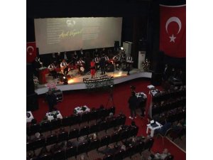 Aşık Veysel türküleri ile anıldı