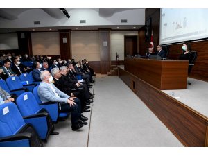 Vali Su, Mersin’de yatırımların sıkı takip edilmesi talimatını verdi