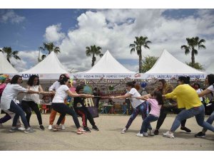 Adana Çocuk Festivali yapıldı