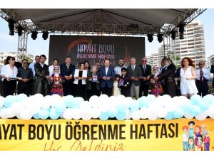 Vali Pehlivan, Hayat Boyu Öğrenme Haftası’nın açılışına katıldı