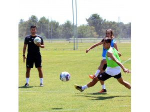 Antalyaspor, hazırlıklarını salonda sürdürdü