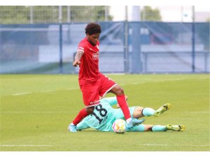 Antalyaspor, hazırlık maçında Paderborn’a 1-0 yenildi