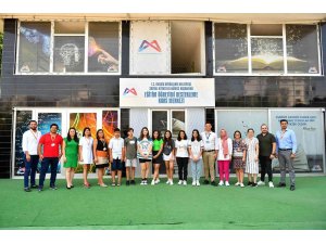 Mersin’de kurs merkezlerindeki öğrencilerden büyük başarı