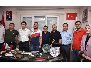 Tütüncü, Korkuteli aşure buluşmasına katıldı