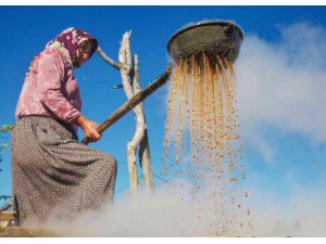 Mersin’in köylerinde kış hazırlığı başladı