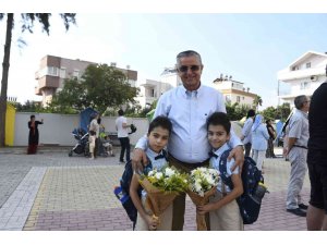 Kemer’de yeni eğitim ve öğretim yılı başladı