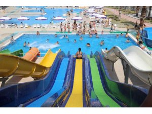 Mezitli Belediyesinin Aquapark’ndan 36 bin kişiyi faydalandı