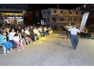 ’Köy Bizim Şenlik Bizim’ etkinliği çocuklara ve ailelere keyifli bir akşam yaşattı