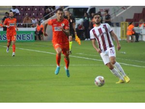 Spor Toto Süper Lig: A. Hatayspor: 0 - Alanyaspor: 0 (İlk yarı)