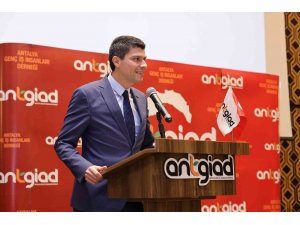 ANTGİAD’da "Yeni dünya, yeni tüketici, yeni şirket" konuşuldu