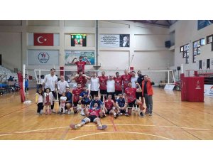 Türkiye Erkekler Voleybol 1. Ligi: Alanya Belediyespor: 3 - İstanbul Okyanus Koleji Spor Kulübü: 0