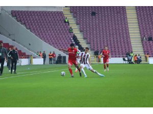 Spor Toto Süper Lig: A. Hatayspor: 0 - Antalyaspor: 0 (İlk yarı)