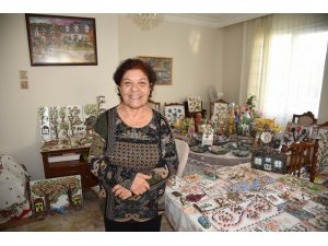 Emekli öğretmen evini sanat atölyesine çevirdi