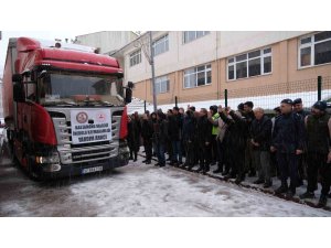 Kastamonu’dan deprem bölgesine 16 tır yardım gönderildi