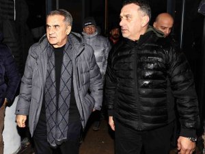 Şenol Güneş, gönüllülerle bir araya geldi