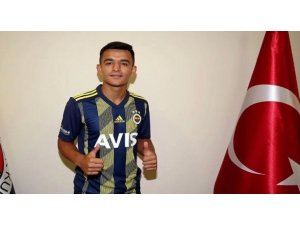 Fenerbahçe’nin genç futbolcusu Melih Bostan, Eskişehirspor’da