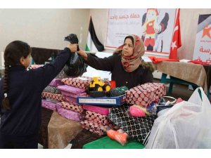 Gazze’de Emel Enstitüsünden depremzedeler için yardım kampanyası