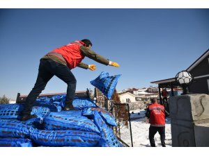 Altındağ’dan depremzedelere kömür desteği