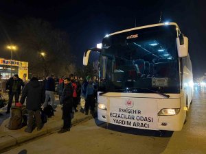 Eskişehir Eczacılar Odası’nın deprem bölgelerine ilaç temini devam ediyor