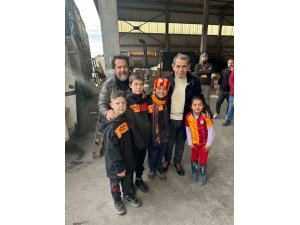 Galatasaray Başkanı Özbek afet bölgelerini ziyaret etti