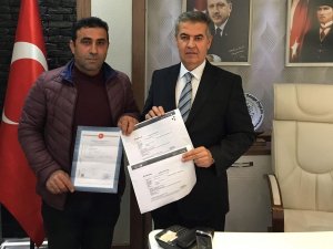 Aydınlı hayırsever, depremzedeler için arsasını sattı