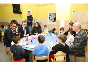 Tunceli’de okullarda ücretsiz yemek hizmeti başladı