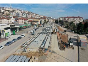 Kuruçeşme tramvay hattı rayları döşeniyor