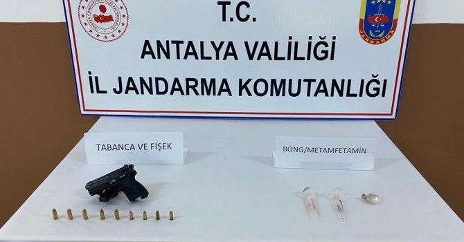 Antalya’da jandarma suça göz açtırmıyor