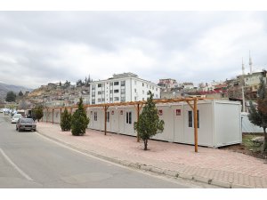 Dulkadiroğlu ilçesinde 4 noktada konteyner çarşı hazırlandı