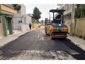 Akdeniz’de yol çalışmaları sürüyor