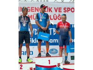 Antalyasporlu pedallar sezonu kürsüde açtı