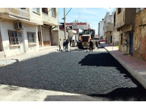 Akdeniz’de asfalt çalışmaları hız kazandı