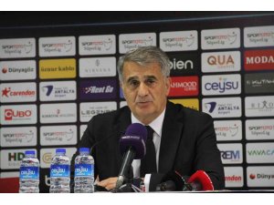 Şenol Güneş: "Oyuncularımla gurur duyuyorum"