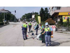 Hatay Büyükşehir Belediyesi’nin temizlik çalışmaları il genelinde devam ediyor