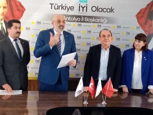 Tayfur yetki belgesini aldı