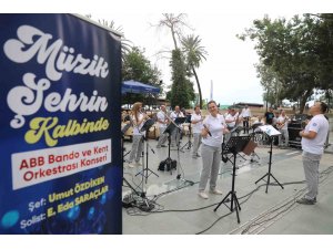 Şehrin kalbinde müzik keyfi