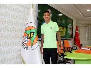 Brezilyalı orta saha Coelho, Alanyaspor’da