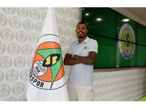 Alanyaspor, Anderson Oliveira Silva ile 4 yıllık sözleşme imzaladı