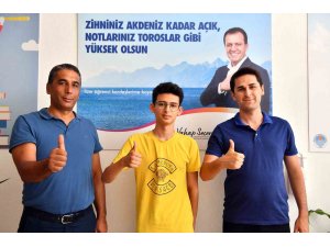 Mersin Büyükşehir Belediyesinin LGS kurs merkezi öğrencilerinden önemli başarı