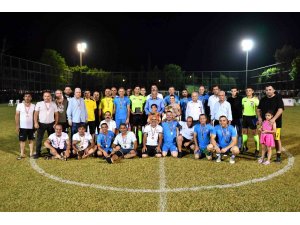 Mersin’de 40 yaş üstü futbol turnuvası sona erdi